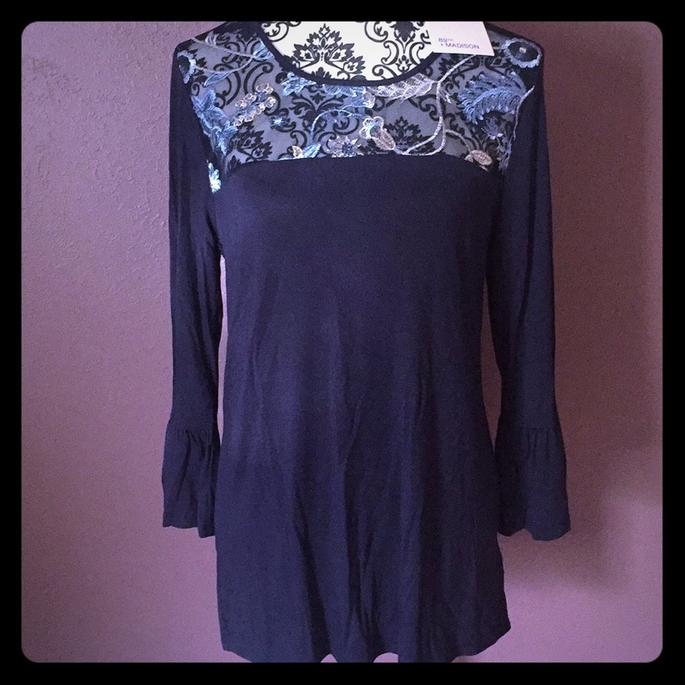 Soft and sexy 89th & Madison embroidered blouse